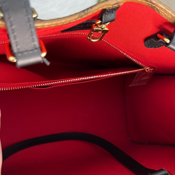 Excellent Condition Louis Vuitton OnTheGo MM - Picture 11 of 11